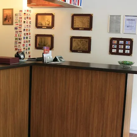 מלון Hotel Mettmann מטמן