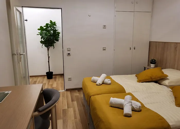 Hotel Mettmann מטמן