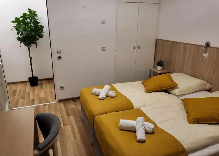 מלון Hotel Mettmann מטמן