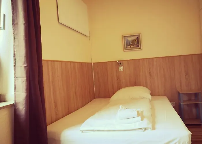 호텔 Hotel Mettmann 메트만